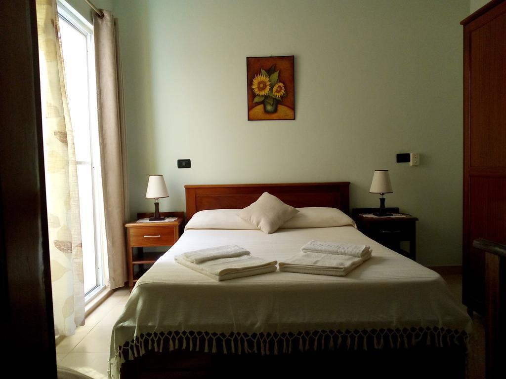 Residencial La Marea B&B Tarrafal Таррафал Экстерьер фото